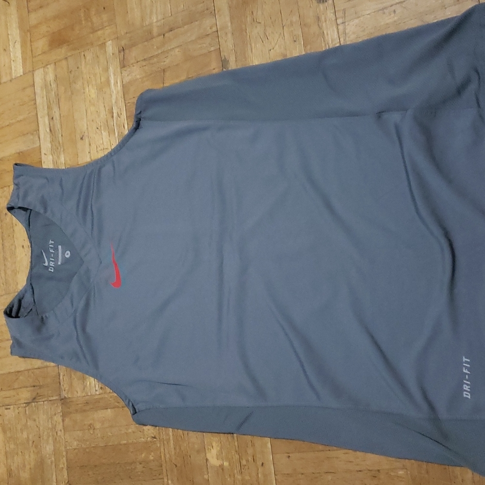 Nike dri fit tank